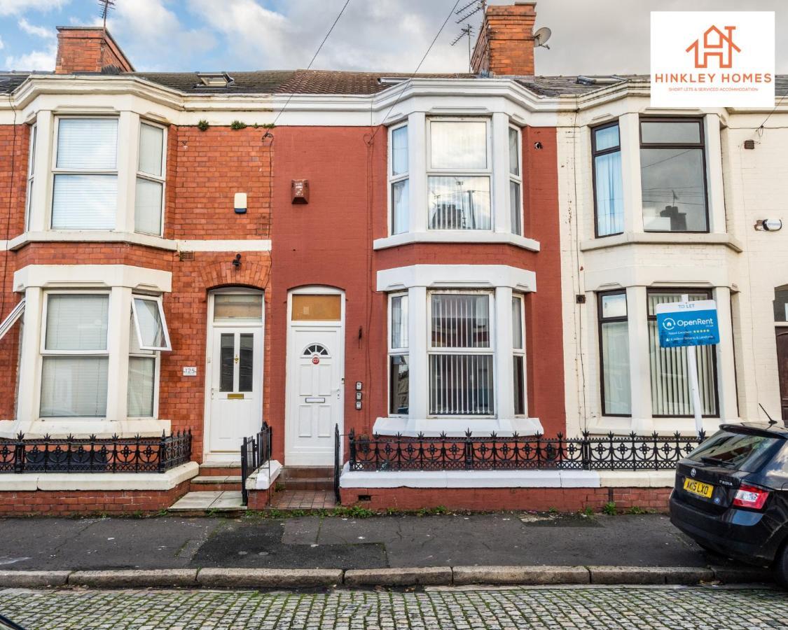 Supersized House 6 Beds Sleeps 14 W Garden & Carpark By Hinkley Homes Short Lets & Serviced Accommodation Liverpool Exterior foto